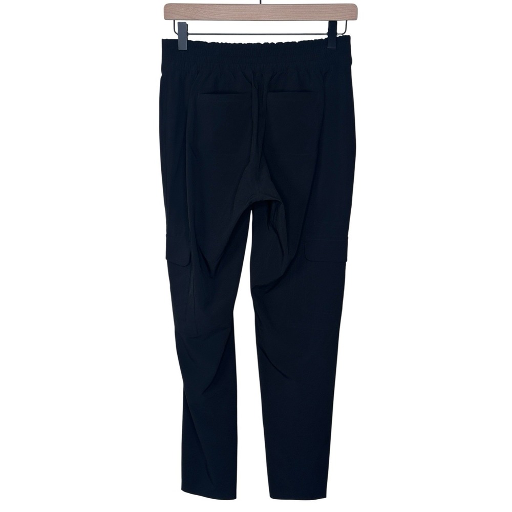 ATHLETA Endless High Rise Cargo Pants Black 2 Regular Athleisure Gorpcore - Picture 3 of 10